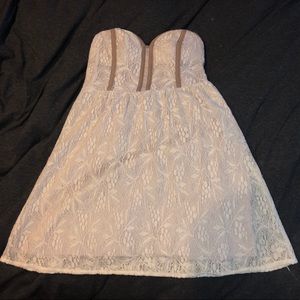 UO White and Tan Floral Pattern Lace Dress
